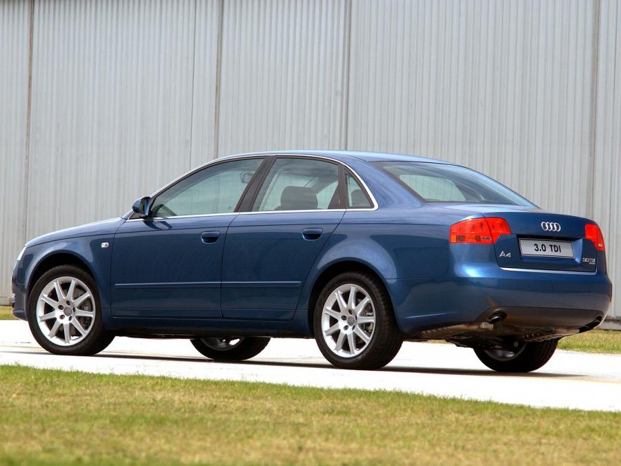  Audi A4 3.0 TDI Quattro Sedan (B7, 8E) 2004 года  (ZA) (фото 2 из 6)